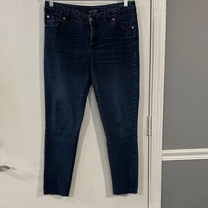 Apt. 9 Women's Midnight Blue Ankle Jeans